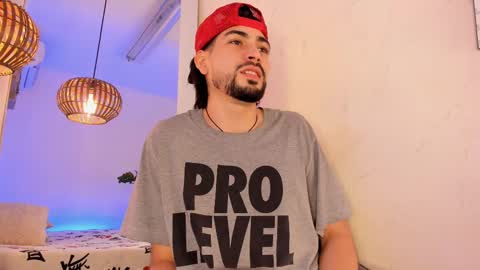 Snapshot of assmoddeus chatting on 12/02/24, 03:47 Asmodeus online show from 12/02/24, 03:47