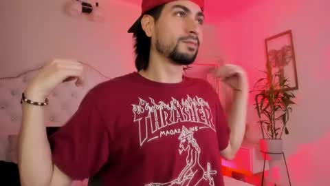 Snapshot of assmoddeus chatting on 02/26/25, 05:28 Asmodeus online show from 02/26/25, 05:28