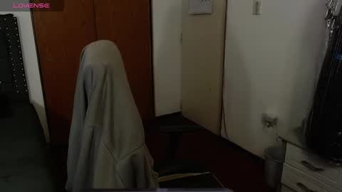 Ash online show from 12/22/25, 10:29