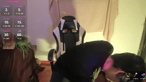 Asta Kuno online show from 12/14/25, 09:58