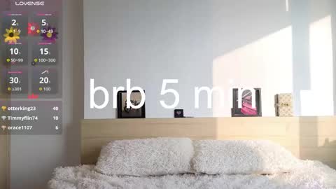 Maya online show from 04/08/26, 11:27