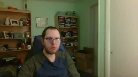 Andrew or Smiley Read the message in bold above the bio design for info on the situation. online show from 03/01/26, 02:35