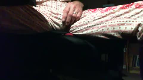 Snapshot of astiff1foru chatting on 01/25/25, 11:23 astiff1foru online show from 01/25/25, 11:23