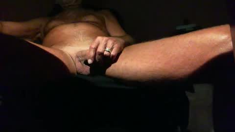 Snapshot of astiff1foru chatting on 09/19/25, 09:43 astiff1foru online show from 09/19/25, 09:43