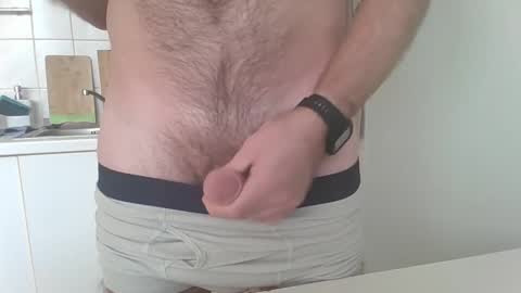 astleitx online show from 11/08/25, 01:33