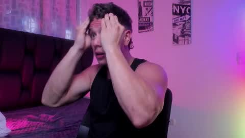 Snapshot of astonhills chatting on 10/31/25, 11:55 astonhills online show from 10/31/25, 11:55