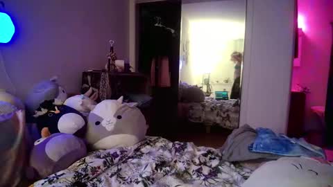 AstoriaLove online show from 02/22/25, 01:00