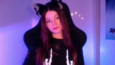 astradream_ online show from 01/12/26, 10:15