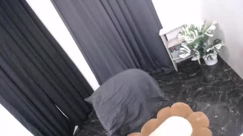 Anna online show from 03/08/26, 02:04