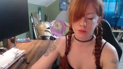 AstraeaSiren online show from 04/03/26, 06:06