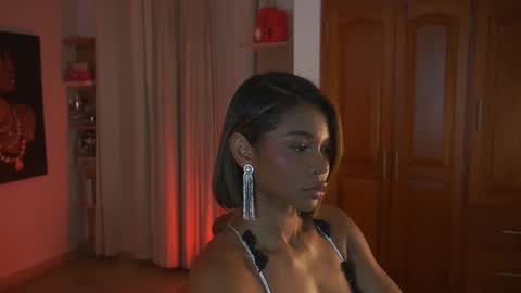 Astrea online show from 10/31/25, 12:44