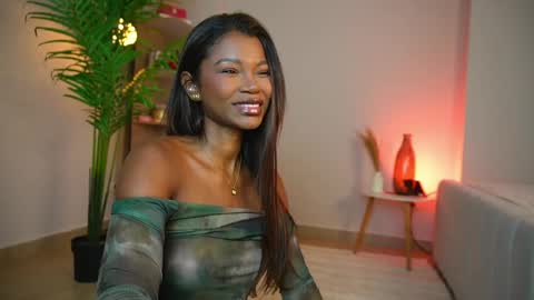 Astrea online show from 05/25/26, 07:20