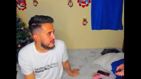 Mag and Molly online show from 12/18/25, 03:01