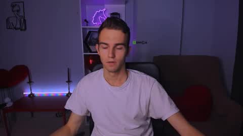 astren online show from 11/13/25, 01:21