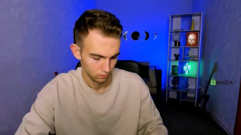 astren online show from 12/17/25, 06:41