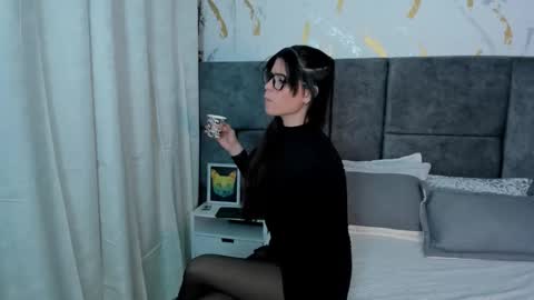 astrid_velle online show from 01/16/26, 03:32