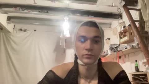 Astro Doll online show from 01/11/26, 05:51