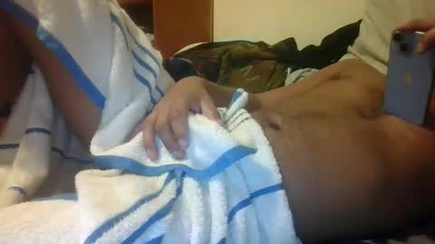 astroluis22mi online show from 10/05/25, 04:55