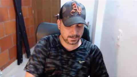 Snapshot of astton_nick chatting on 02/08/25, 03:41 Nick Astton online show from 02/08/25, 03:41