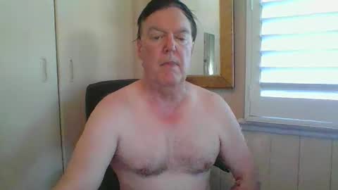 astute008 online show from 12/05/25, 06:22