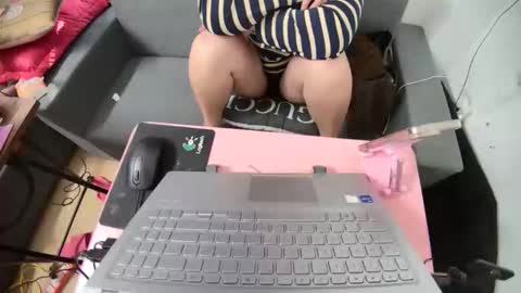 asuka_9x online show from 11/15/25, 08:55