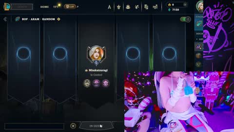 Snapshot of asuka_langleysoryu chatting on 12/14/24, 02:12 Bonnie online show from 12/14/24, 02:12