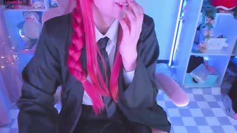 Snapshot of asuka_langleysoryu chatting on 03/12/25, 07:49 Bonnie online show from 03/12/25, 07:49