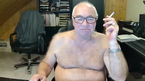 asusandy online show from 12/31/24, 06:24