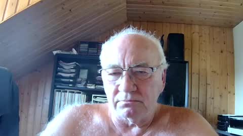 asusandy online show from 07/11/26, 10:40