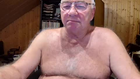 asusandy online show from 07/21/26, 10:23