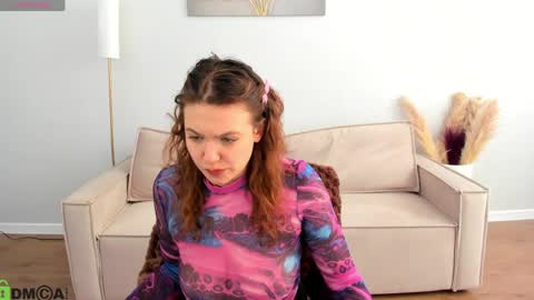 Asya online show from 04/11/26, 07:45