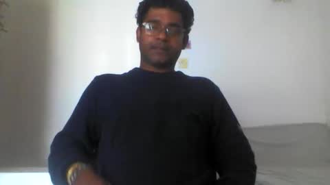 Snapshot of asyckd chatting on 11/16/25, 12:44 asyckd online show from 11/16/25, 12:44