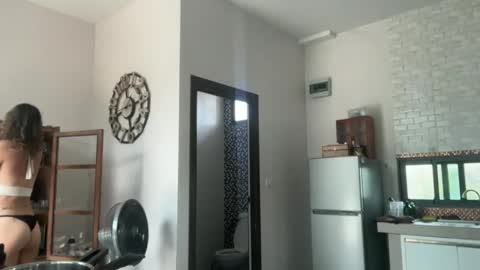 Snapshot of atara25 chatting on 02/27/26, 06:46 Atara online show from 02/27/26, 06:46