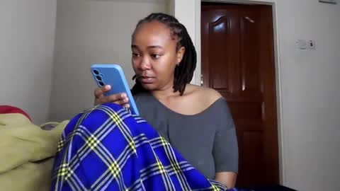 atara_seren online show from 05/20/26, 02:07