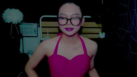 atashakendall online show from 11/27/25, 09:55