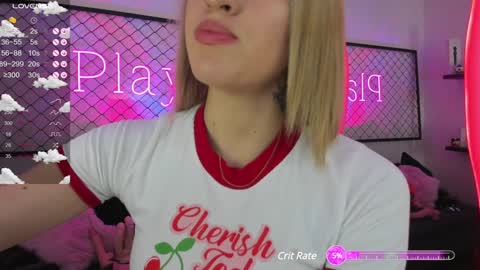 Snapshot of atenea_klett_ chatting on 12/28/24, 01:06 ATENEA online show from 12/28/24, 01:06