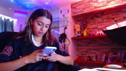 Atenea online show from 03/03/25, 02:37