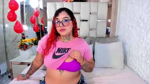 Atennea Diiossa online show from 10/17/25, 11:46