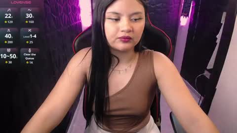 Snapshot of athena_snaw chatting on 05/27/26, 12:02 athena_snaw online show from 05/27/26, 12:02