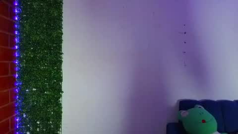 Athenea online show from 04/16/26, 08:26