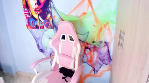 athenea__fox online show from 10/30/25, 11:55