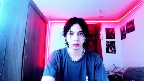 Snapshot of atheneoo_ chatting on 12/29/24, 05:31 athenauwu online show from 12/29/24, 05:31