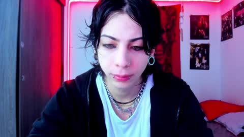 Snapshot of atheneoo_ chatting on 01/04/25, 05:58 athenauwu online show from 01/04/25, 05:58