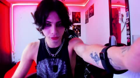 Snapshot of atheneoo_ chatting on 01/12/25, 06:17 athenauwu online show from 01/12/25, 06:17