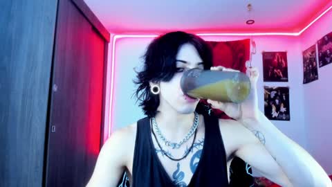 Snapshot of atheneoo_ chatting on 02/04/25, 03:22 athenauwu online show from 02/04/25, 03:22