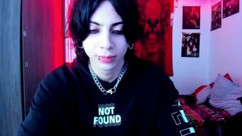 Snapshot of atheneoo_ chatting on 02/08/25, 03:52 athenauwu online show from 02/08/25, 03:52