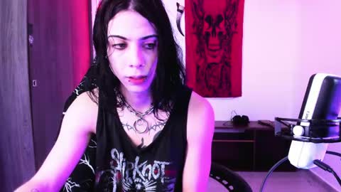 athenauwu online show from 04/12/26, 07:46