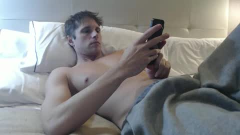 tommycb55555 online show from 01/12/26, 07:41