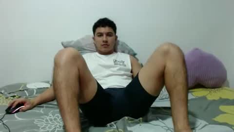 Snapshot of athleticboy2026 chatting on 10/27/25, 02:59 Robin online show from 10/27/25, 02:59