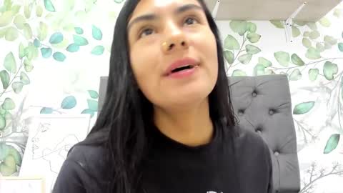 Atilana Diaz online show from 10/14/25, 04:08